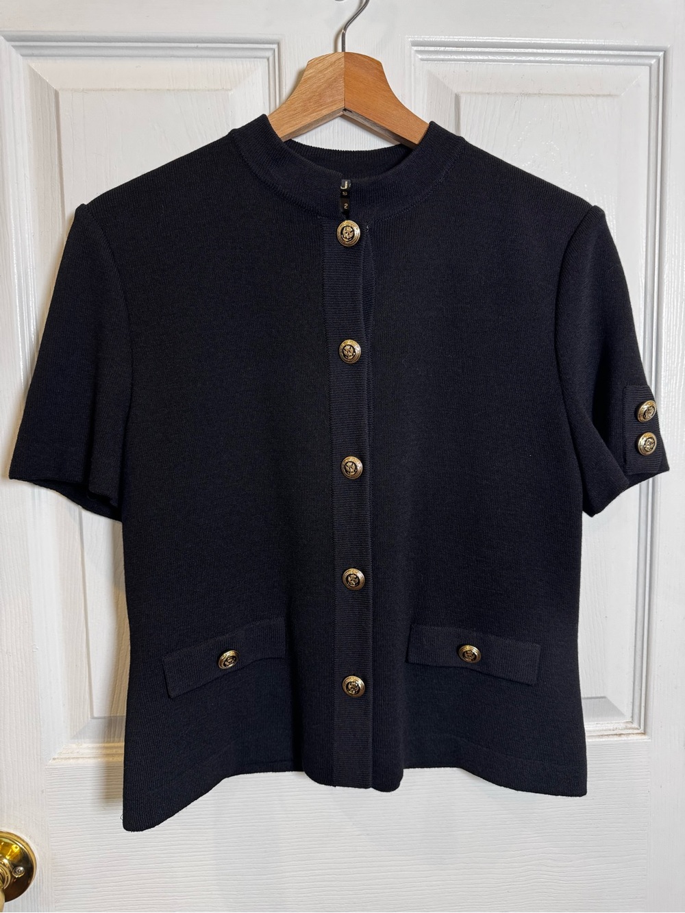 St. John Basics Vintage Black Santana Knit Gold Button Cardigan Jacket Sz 2